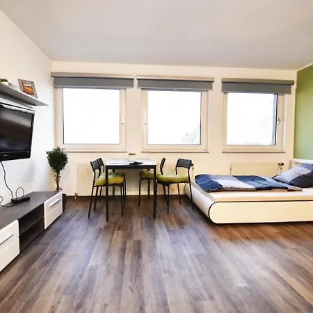 Work & Boardinghouse In * Solingen