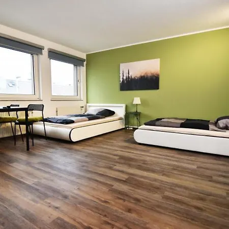 Work & Boardinghouse In