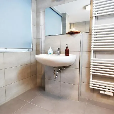 Work & Boardinghouse In * Solingen