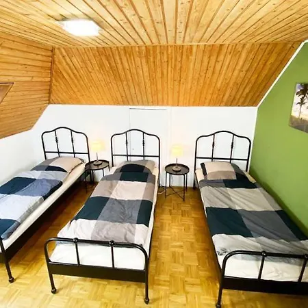 Work & Boardinghouse In Apartment