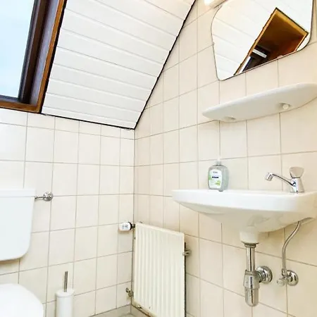 Work & Boardinghouse In Apartment