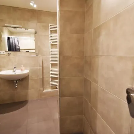 Apartment Work & Boardinghouse In Solingen