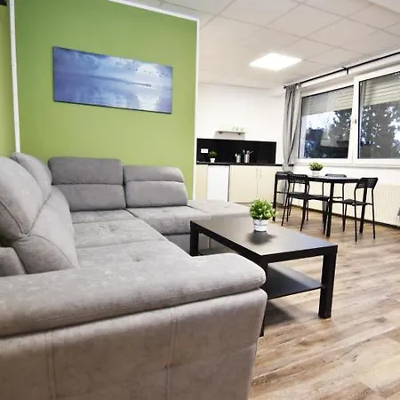 Work & Boardinghouse In *