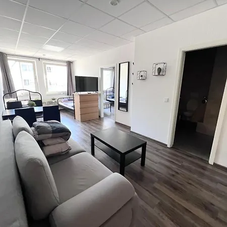 公寓 Work & Boardinghouse In *