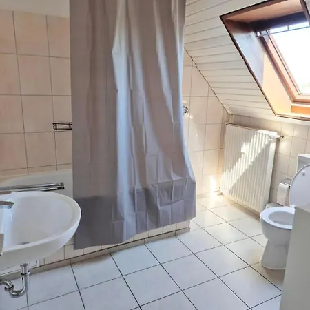 Work & Boardinghouse In Apartment