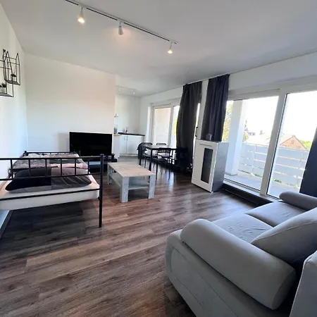 Work & Boardinghouse In 索林根