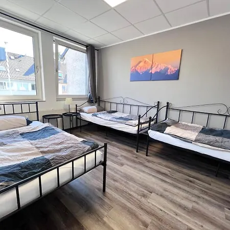 Work & Boardinghouse In Apartment