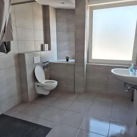 Work & Boardinghouse In