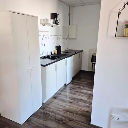 Work & Boardinghouse In * Solingen